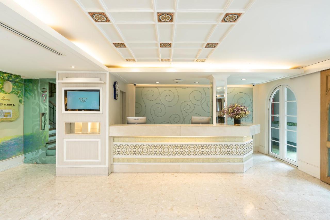 La Petite Salil Sukhumvit Thonglor 1 Hotell Bangkok Eksteriør bilde